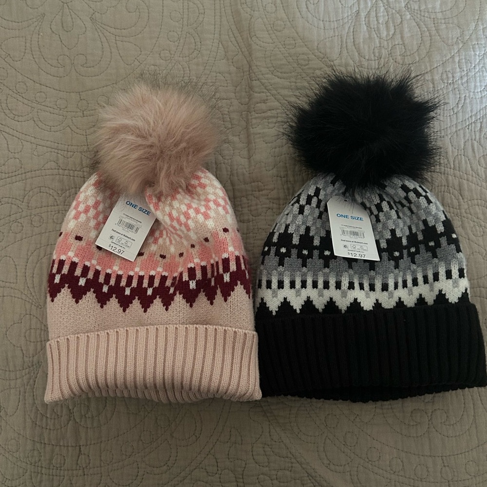 Cozy Knit Pom-Pom Beanie Set - Pink and Black